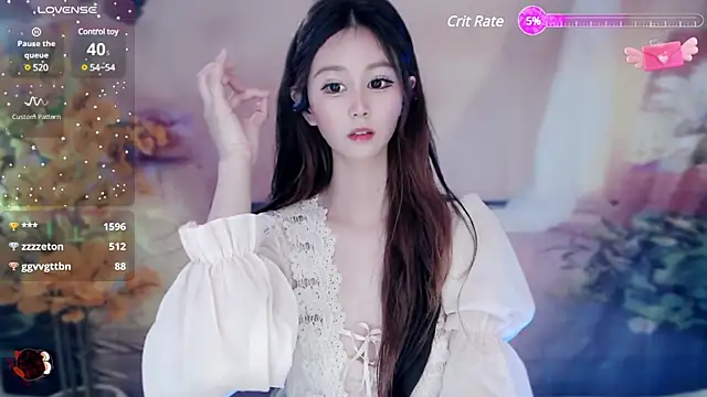 Snapshot of Aimee-520 chatting on 01/18/25, 10:28 Aimee-520 online show from 01/18/25, 10:28