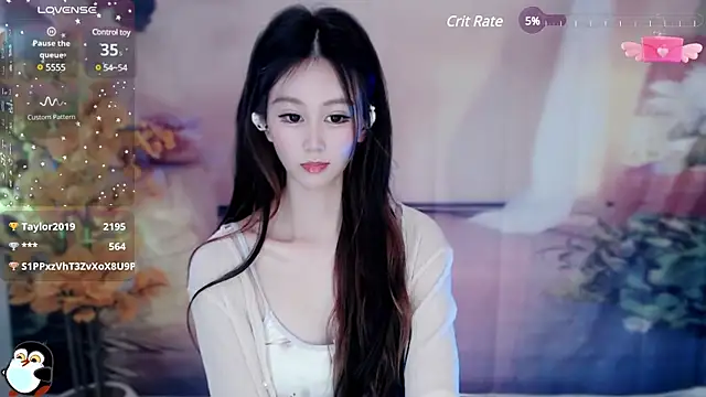 Snapshot of Aimee-520 chatting on 01/18/25, 04:42 Aimee-520 online show from 01/18/25, 04:42