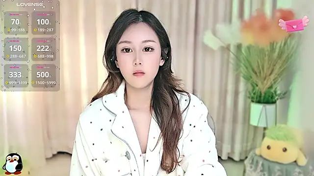 Snapshot of Aimee-520 chatting on 10/22/25, 11:26 Aimee-520 online show from 10/22/25, 11:26