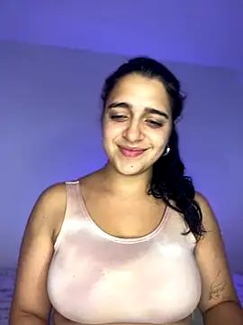 Snapshot of Alicia_Ruiz chatting on 11/10/25, 10:20 Alicia Ruiz online show from 11/10/25, 10:20