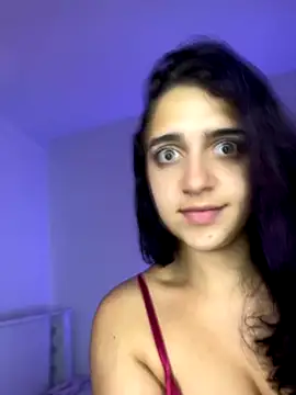 Snapshot of Alicia_Ruiz chatting on 12/03/25, 05:55 Alicia Ruiz online show from 12/03/25, 05:55