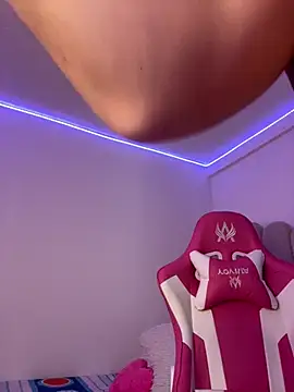 Snapshot of Alicia_Ruiz chatting on 02/09/26, 06:12 Alicia Ruiz online show from 02/09/26, 06:12