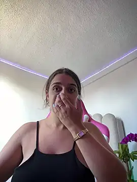 Alicia Ruiz online show from 07/29/26, 08:07