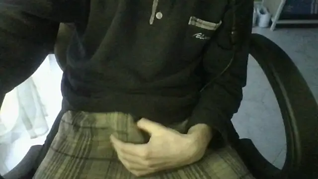 FranciCazzone online show from 03/14/25, 05:02