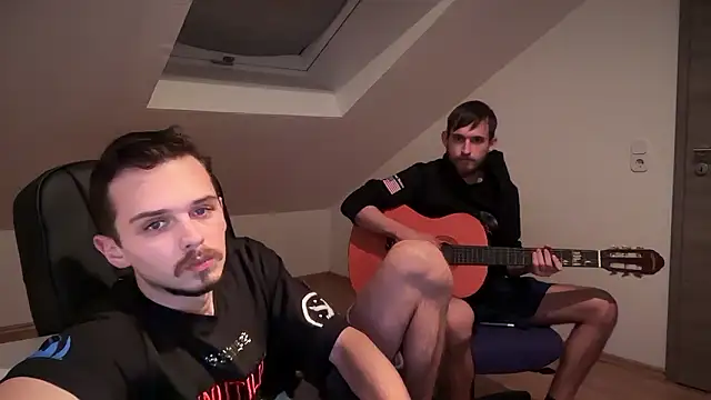 Snapshot of naked_psy chatting on 12/03/24, 08:28 naked psy online show from 12/03/24, 08:28