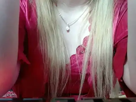 69liamilk69 online show from 02/14/25, 06:02