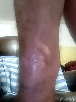 Snapshot of ColdVisitor chatting on 02/02/26, 08:13 ColdVisitor online show from 02/02/26, 08:13