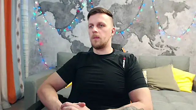 Snapshot of VikingChrisss chatting on 01/05/25, 10:21 VikingChrisss online show from 01/05/25, 10:21