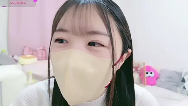 Snapshot of anchan_ chatting on 01/13/25, 01:28 anchan online show from 01/13/25, 01:28