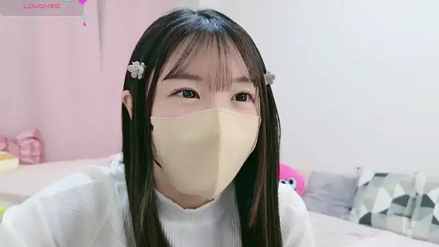 Snapshot of anchan_ chatting on 01/19/25, 01:22 anchan online show from 01/19/25, 01:22