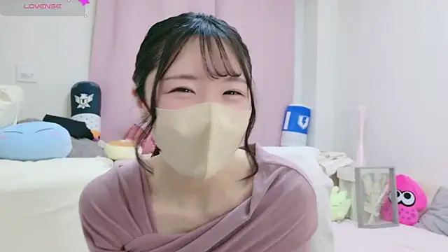 Snapshot of anchan_ chatting on 01/29/25, 01:28 anchan online show from 01/29/25, 01:28