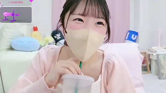 Snapshot of anchan_ chatting on 03/02/25, 01:27 anchan online show from 03/02/25, 01:27