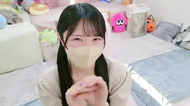 Snapshot of anchan_ chatting on 03/21/25, 10:28 anchan online show from 03/21/25, 10:28