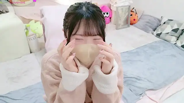 Snapshot of anchan_ chatting on 03/22/25, 10:48 anchan online show from 03/22/25, 10:48