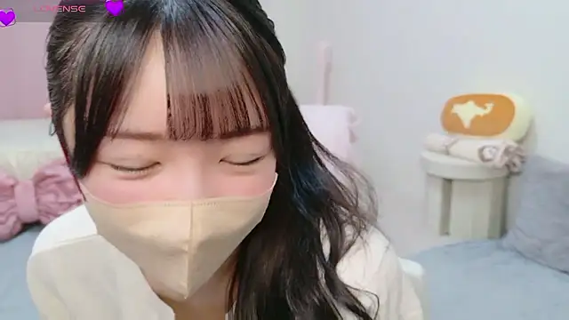 Snapshot of anchan_ chatting on 11/15/25, 01:40 anchan online show from 11/15/25, 01:40