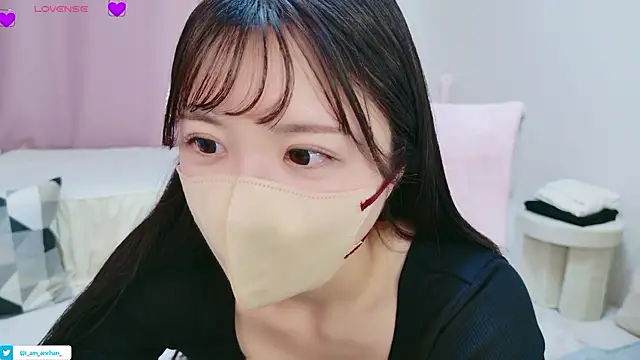 anchan  online show from 05/18/26, 01:50