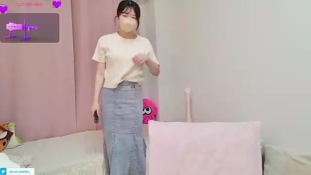 anchan  online show from 06/06/26, 01:38