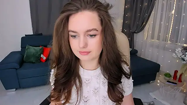 MiracleCurly online show from 02/06/25, 10:37