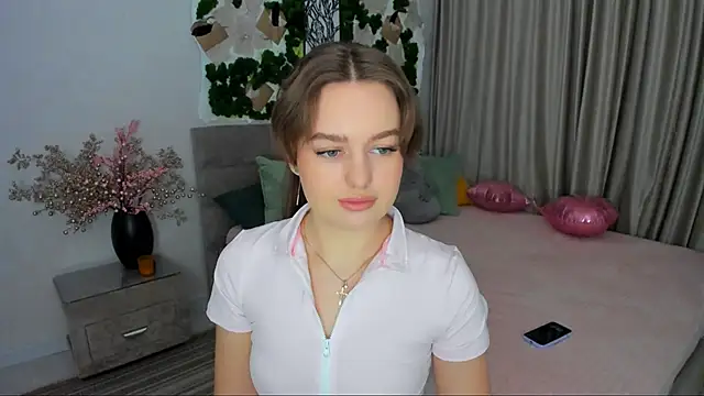 MiracleCurly online show from 03/14/25, 07:12