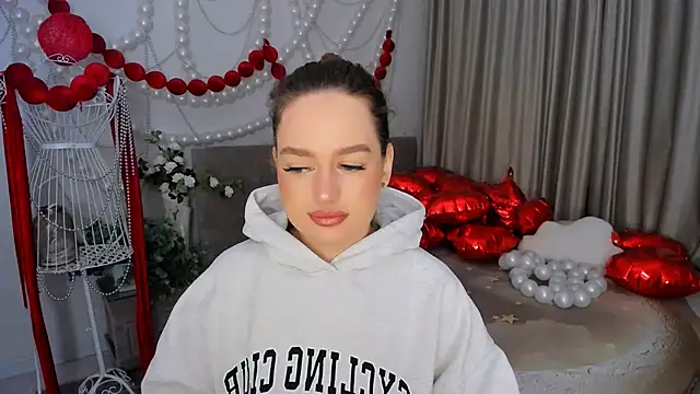 MiracleCurly online show from 03/05/26, 06:04