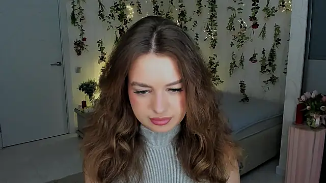 MiracleCurly online show from 04/17/26, 07:28