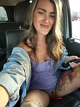 Snapshot of Lilmissvyx chatting on 09/09/25, 02:27 Lilmissvyx online show from 09/09/25, 02:27