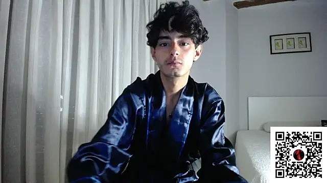 MagnoZaniah online show from 11/15/25, 02:35