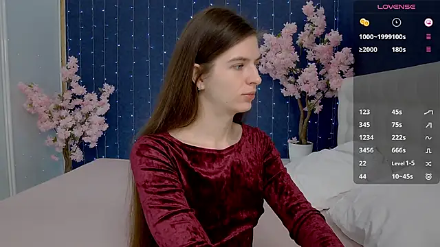 Snapshot of -Mirror-Girl- chatting on 02/10/25, 03:13 -Mirror-Girl- online show from 02/10/25, 03:13