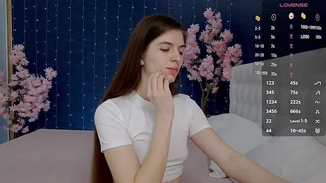Snapshot of -Mirror-Girl- chatting on 03/11/25, 03:16 -Mirror-Girl- online show from 03/11/25, 03:16