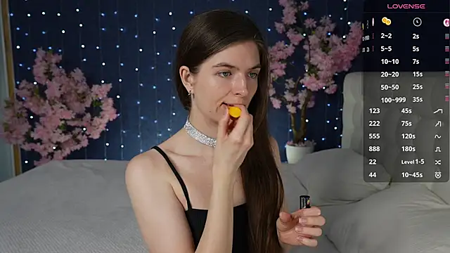 -Mirror-Girl- online show from 04/08/26, 06:13