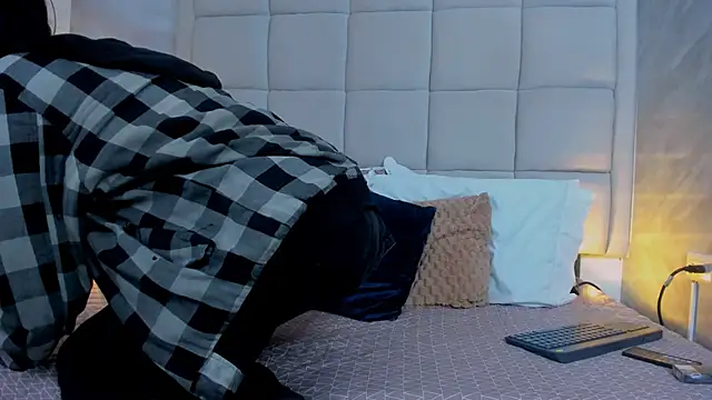 Hecatee 77 online show from 10/01/25, 08:26