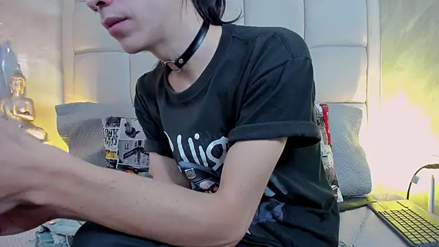 Hecatee 77 online show from 10/29/25, 07:59