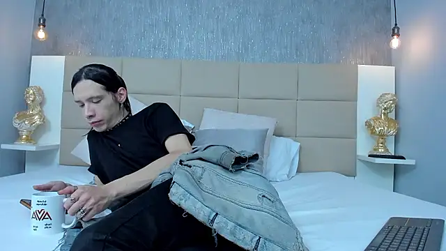 Hecatee 77 online show from 03/07/26, 09:34