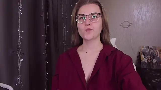 MissBrightShine online show from 10/16/25, 10:05