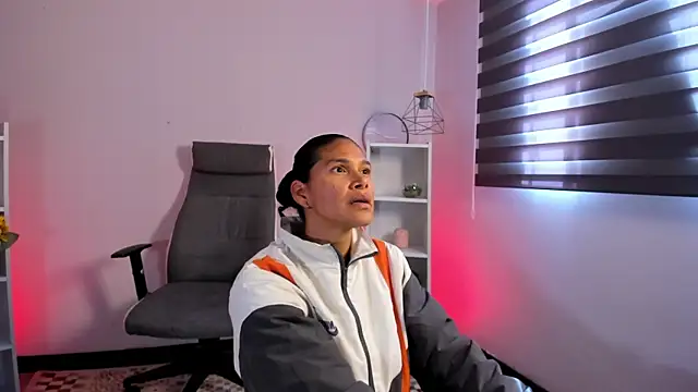  aish a  online show from 11/06/25, 06:53