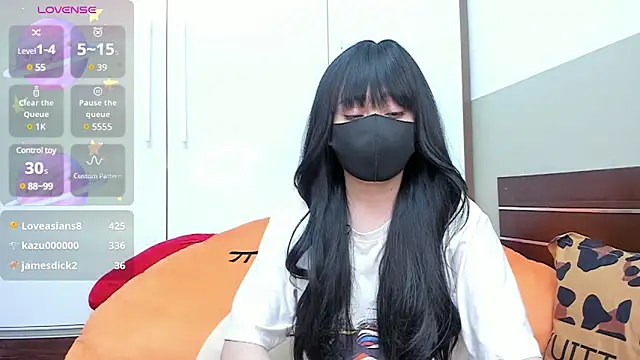 Snapshot of alonelove__ chatting on 02/25/25, 06:58 alonelove online show from 02/25/25, 06:58