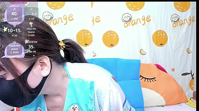 Snapshot of alonelove__ chatting on 10/10/25, 02:21 alonelove online show from 10/10/25, 02:21