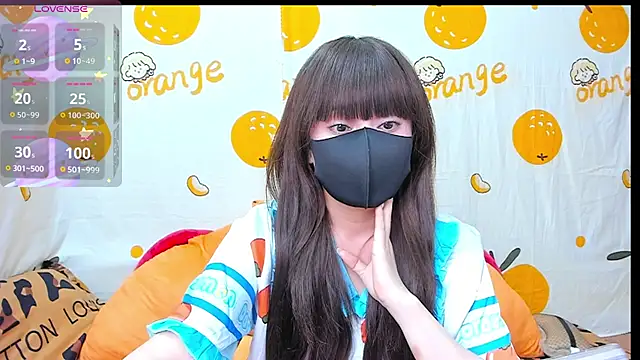 Snapshot of alonelove__ chatting on 11/04/25, 02:32 alonelove online show from 11/04/25, 02:32