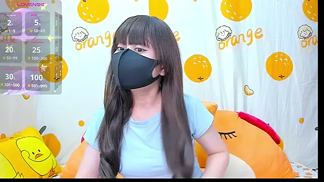 Snapshot of alonelove__ chatting on 11/10/25, 02:32 alonelove online show from 11/10/25, 02:32