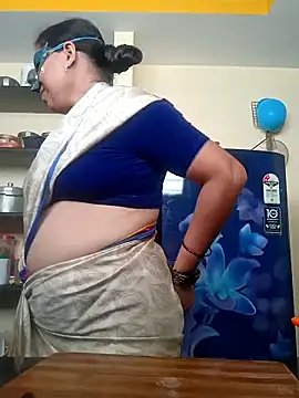 Snapshot of SANJU5888 chatting on 02/15/25, 08:54 SANJU5888 online show from 02/15/25, 08:54