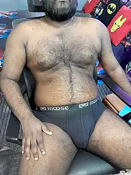 Rayansmith  online show from 12/21/25, 03:57