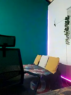 Rayansmith  online show from 03/05/26, 12:12