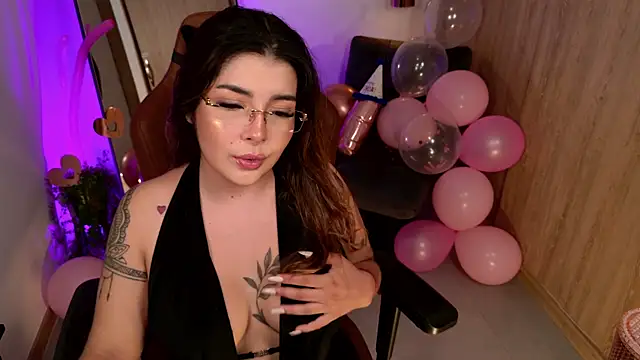 LisaMonroe  online show from 05/14/26, 08:37