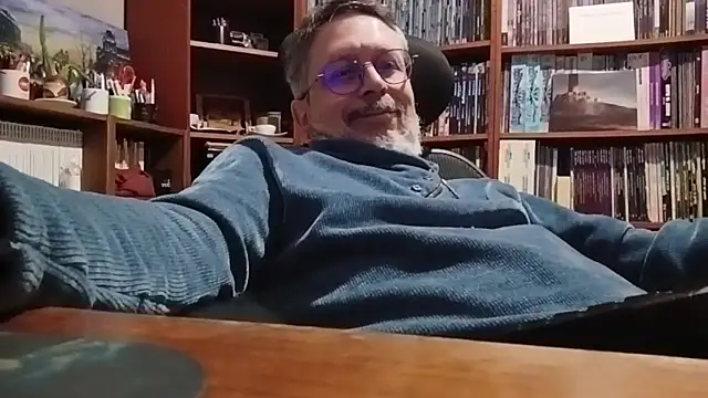 Mandra is a whore online show from 12/13/25, 07:53