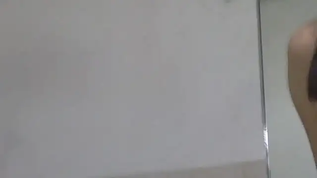 Snapshot of MIYAMOTO_MARINA chatting on 01/29/25, 01:17 MIYAMOTO MARINA online show from 01/29/25, 01:17
