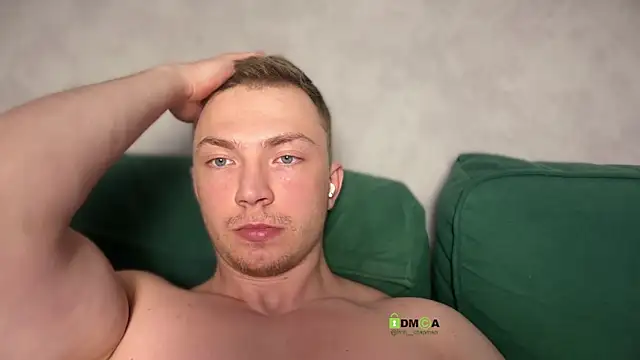 iron  chap online show from 04/22/26, 11:17