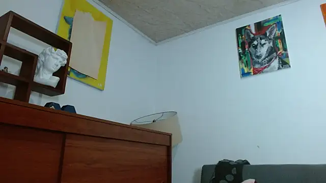 ZoeBakers  online show from 01/31/25, 09:37