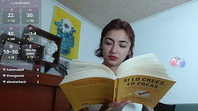 ZoeBakers  online show from 09/26/25, 05:55