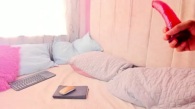 Satuurn  online show from 02/07/25, 06:56