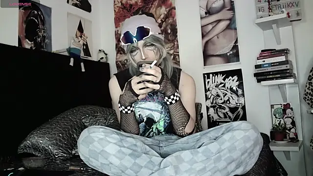 kiiler queen online show from 04/10/26, 05:28